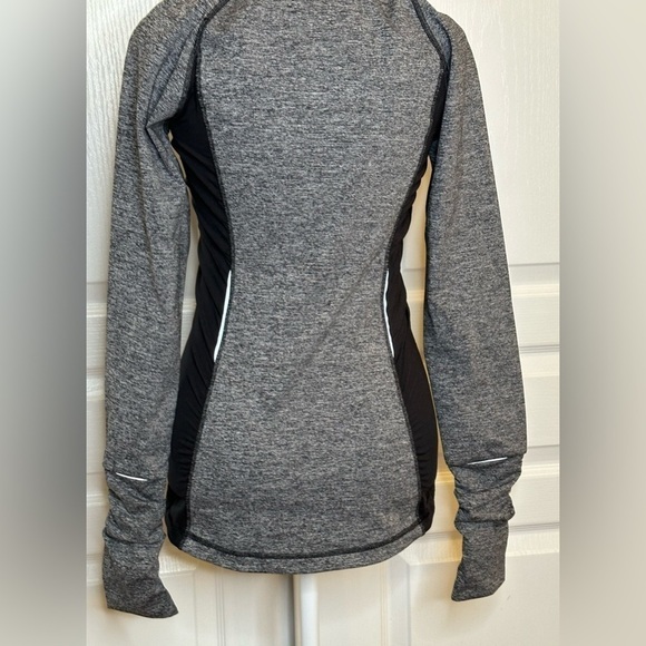 Victoria’s Secret VSX Sport Athletic Jacket Size Small - Picture 3 of 14